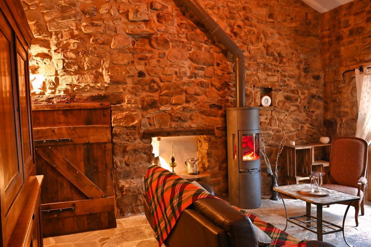 La Chambre Du Pigeonnier Acomodação com café da manhã Braux  Exterior foto